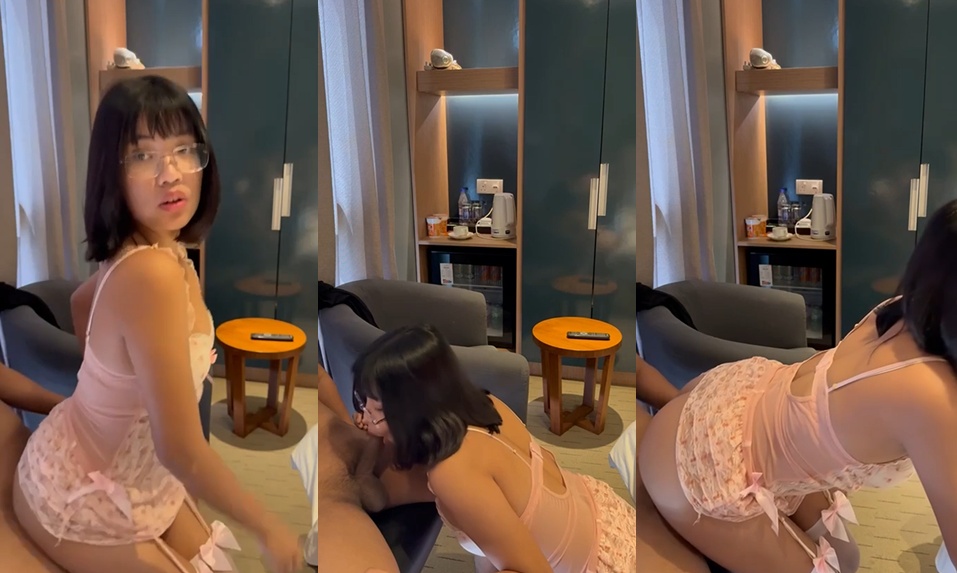 สาวแว่นขย่มควยจนแตก.jpg