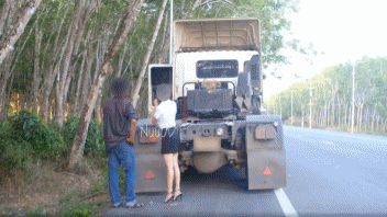 คลิปหลุดขย่มควย.gif